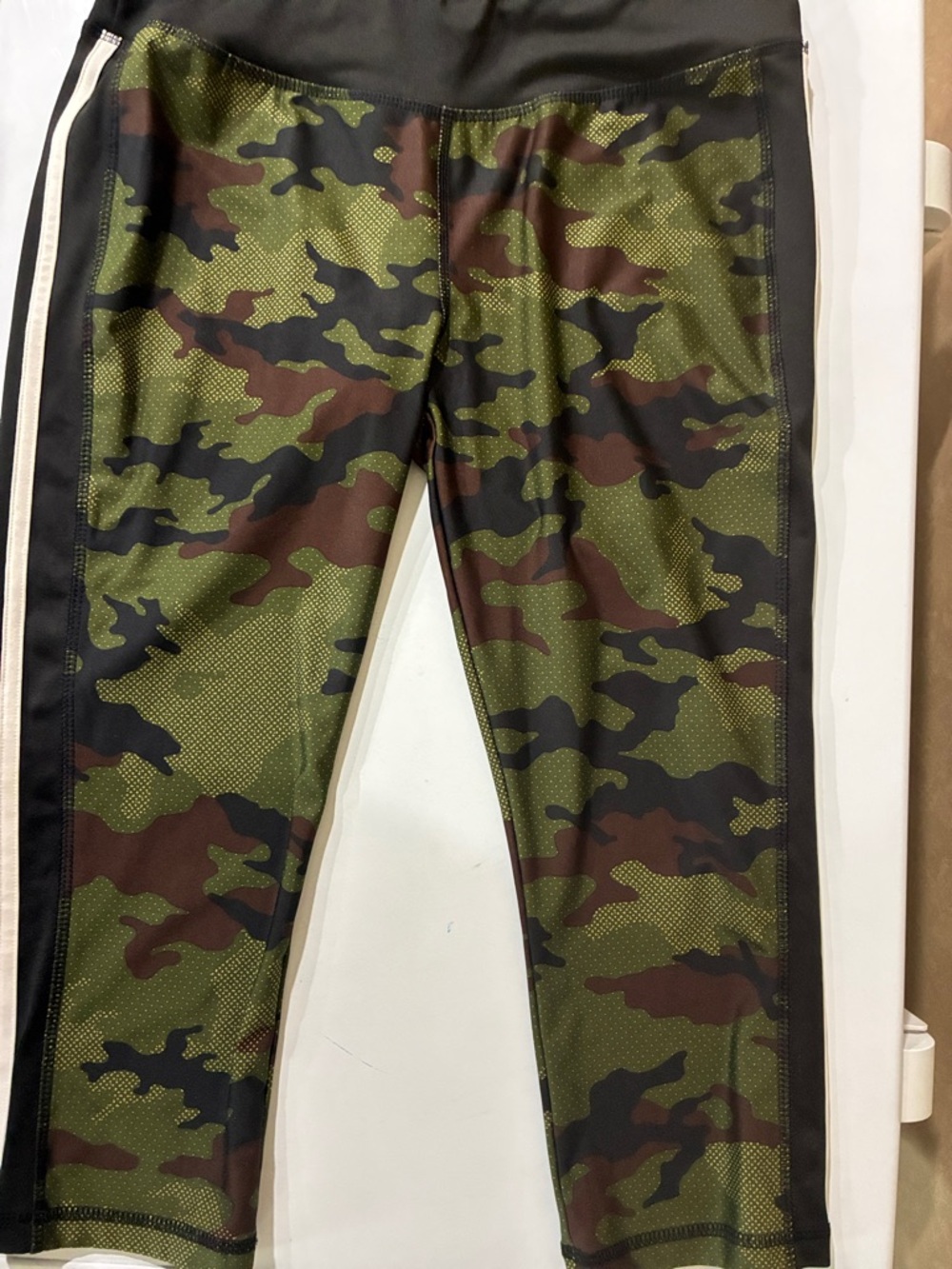 Athletic Works Black & Camouflage Performance Leggings with White Side Stripes!